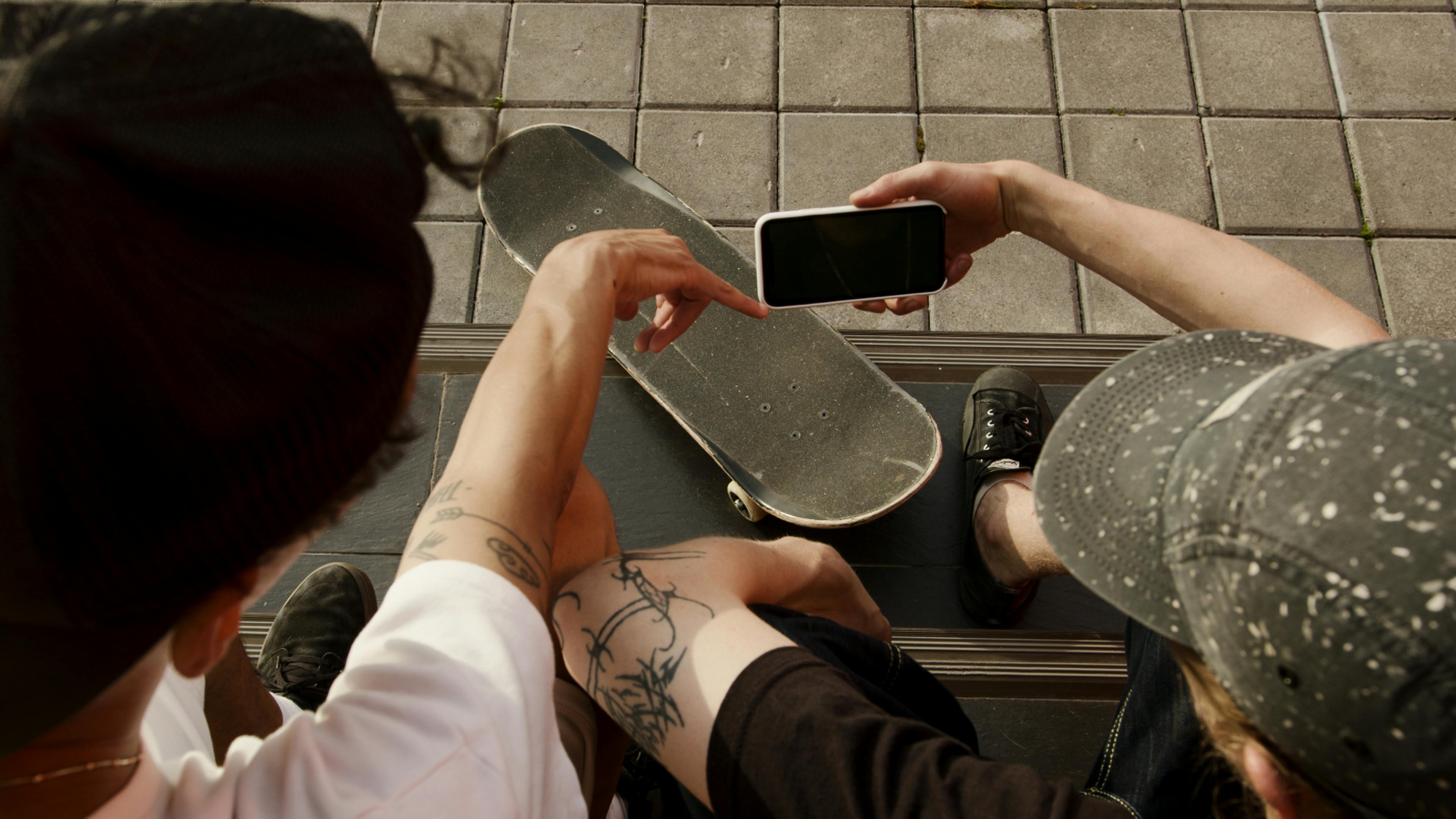 Decoding Gen Z: Market Trends, Digital Behaviors, and the Future of Consumer Engagement